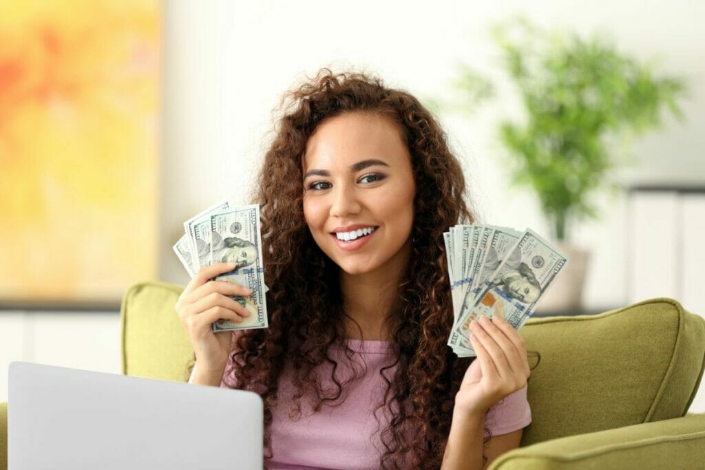 How To Make Money Fast As A Woman 1024x683 1